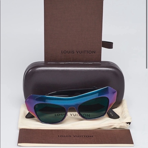 Luis Vuitton original stunning sunglasses - Picture 1 of 9